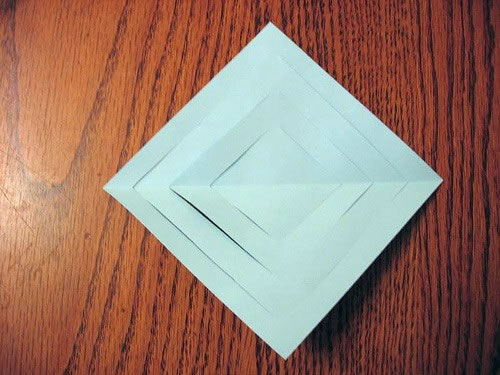 3D小雪花手工制作 简单的3D雪花剪纸图解-封