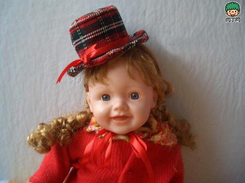 给巴比娃娃做衣服 可爱的布艺小礼帽详细做法