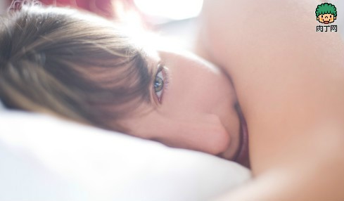 睡前7步骤减缓女人衰老醒后变美人