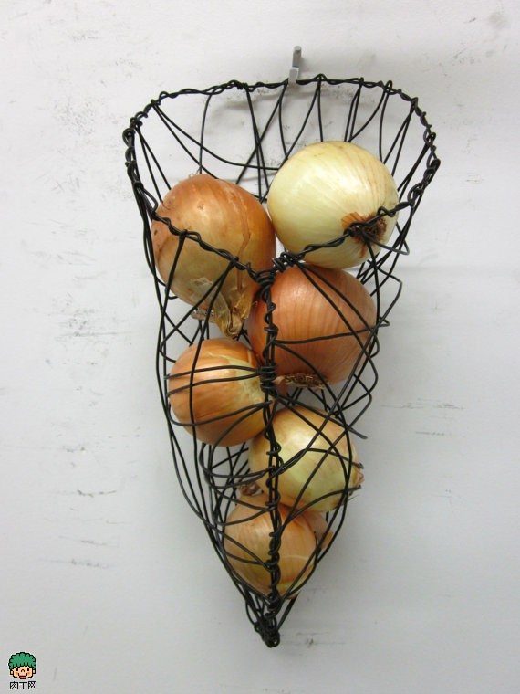 2Lb Steel Wire Onion Wall Basket